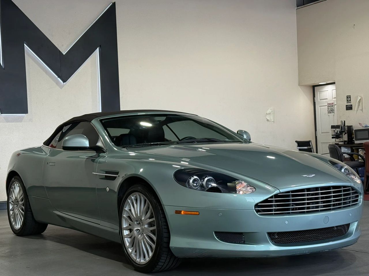 aston martin db9 2010 SCFFDABE8AGB12491 image aston martin db9 2010 SCFFDABE8AGB12491 image